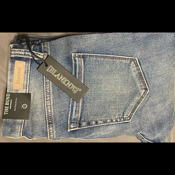 BLANK NYC - The Bond Mid Rise Skinny Jeans In Dangerous Game - Picture 9 of 12